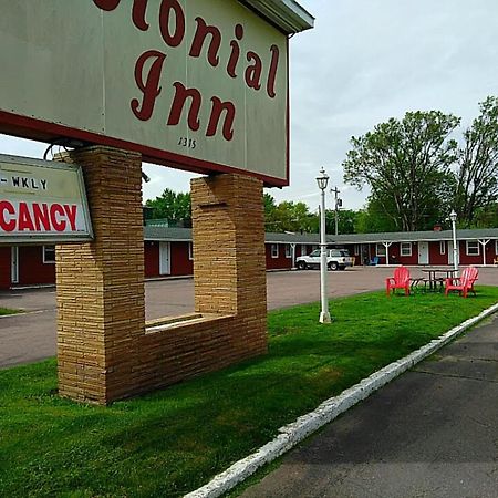 Colonial Inn Extended Stay By Oyo New Ulm Екстериор снимка